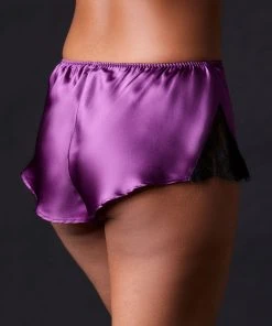 Journelle Chevron Down Icon Charlotte Tap Short