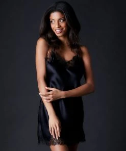 Journelle Charlotte Short Slip Chevron Down Icon