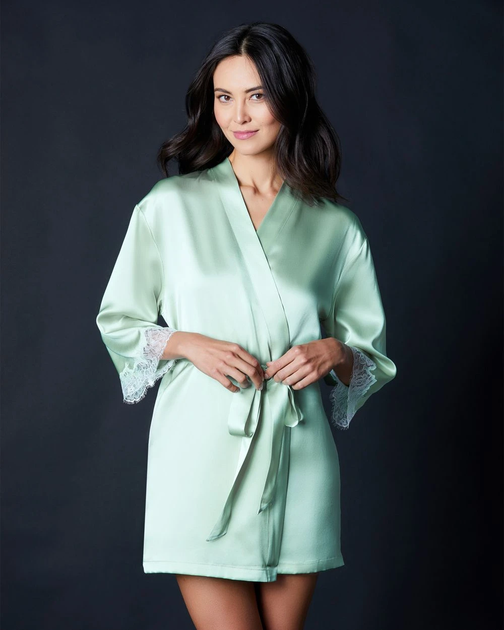 Journelle Chevron Down Icon Charlotte Short Robe Journelle Chevron Down Icon Charlotte Short Robe