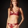 Journelle Karina Thong Sale