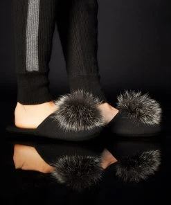 Arlotta Socks & Slippers Cashmere Slide With Pom Pom