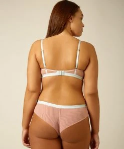 Dora Larsen Celi Non-Padded Underwire Bra