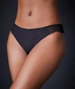 Huit Grand Jeu Thong Underwear