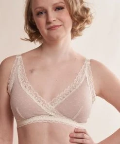 AnaOno Bras Susan Pocketed Lace Wrap Front Bra