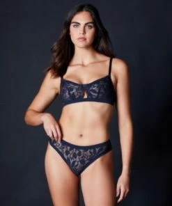 Lou Sale Ombragee Hidden Underwire Bra