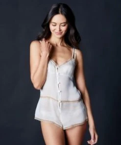 Kiki De Montparnasse Tiered Teddy Kiki De Montparnasse