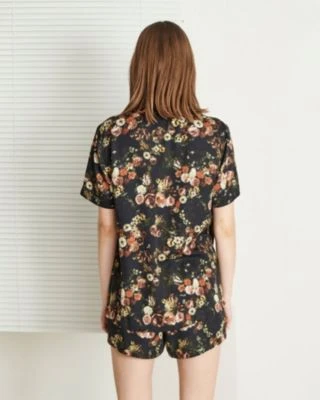 Underprotection Fie Shorts Sale 2 Underprotection Fie Shorts Sale