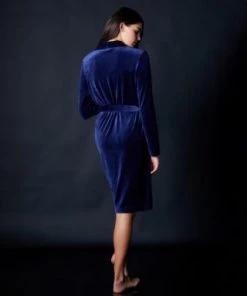 Hanro Favourite Velvet Robe Sale 3 Hanro Favourite Velvet Robe Sale