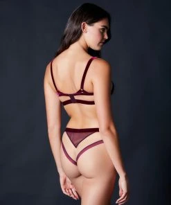 The Underargument Bras For Sexy Against Sexism Demi Bra 6 The Underargument Bras For Sexy Against Sexism Demi Bra