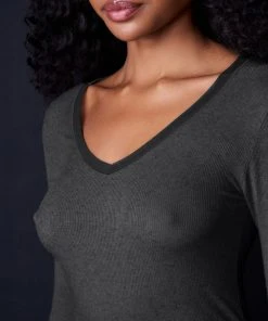 Collezione Privata Sale Fine Rib V Neck Long Sleeve