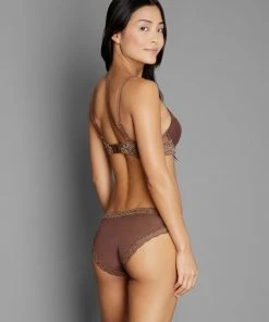 Natori Bras Feathers Contour Plunge Bra